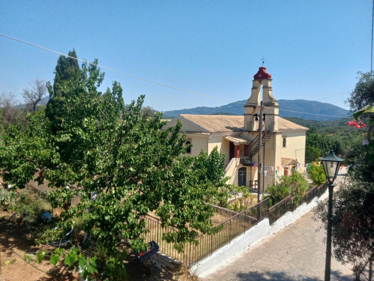 Сasa de vacaciones Village House